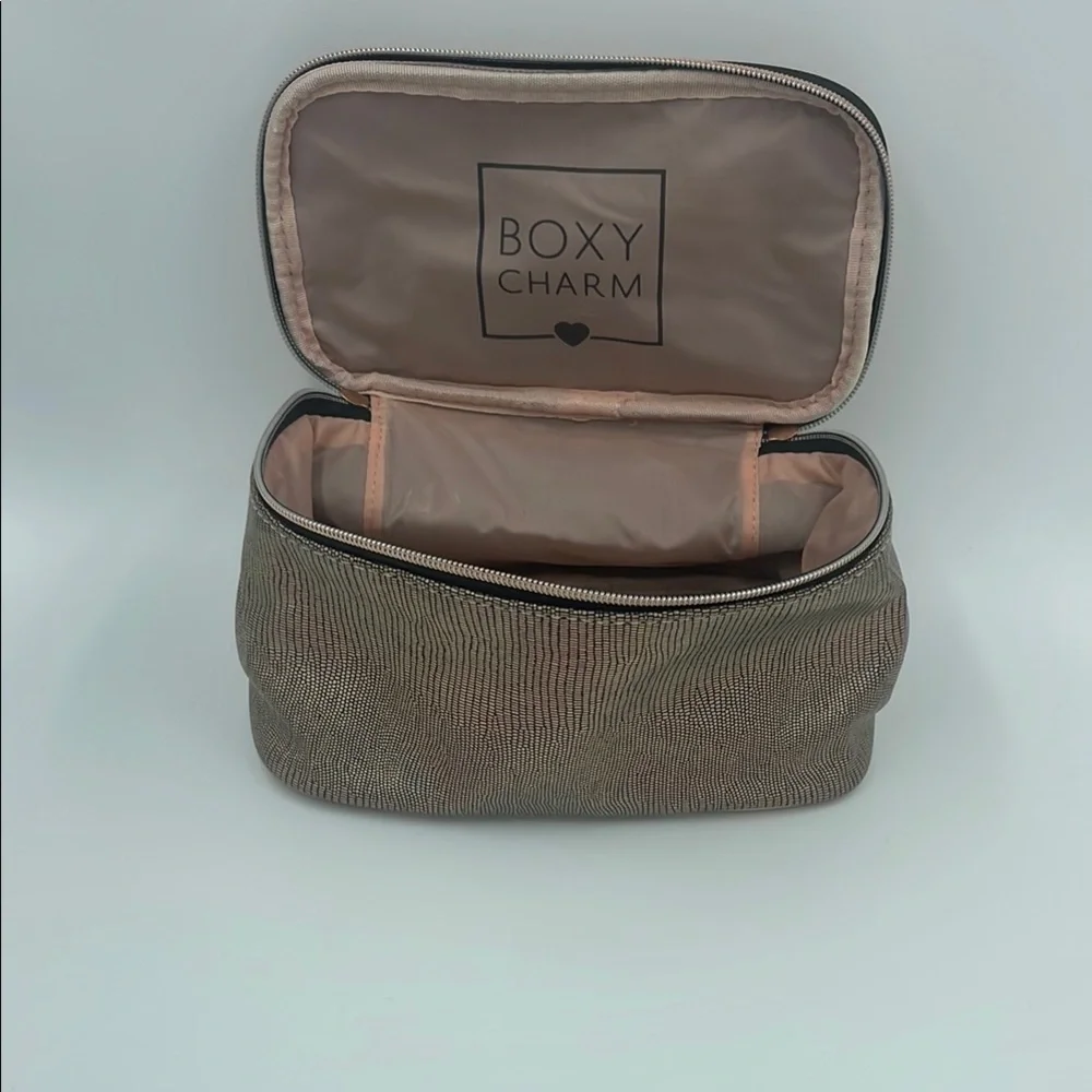 BoxyCharm Train Case - Picture 2 of 2